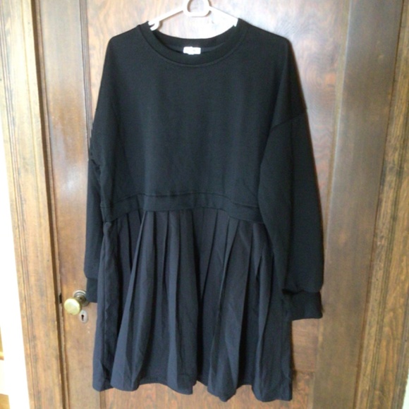 The Chloe Sweatshirt Dress in Black Pepper Sz S NWT - Picture 7 of 10